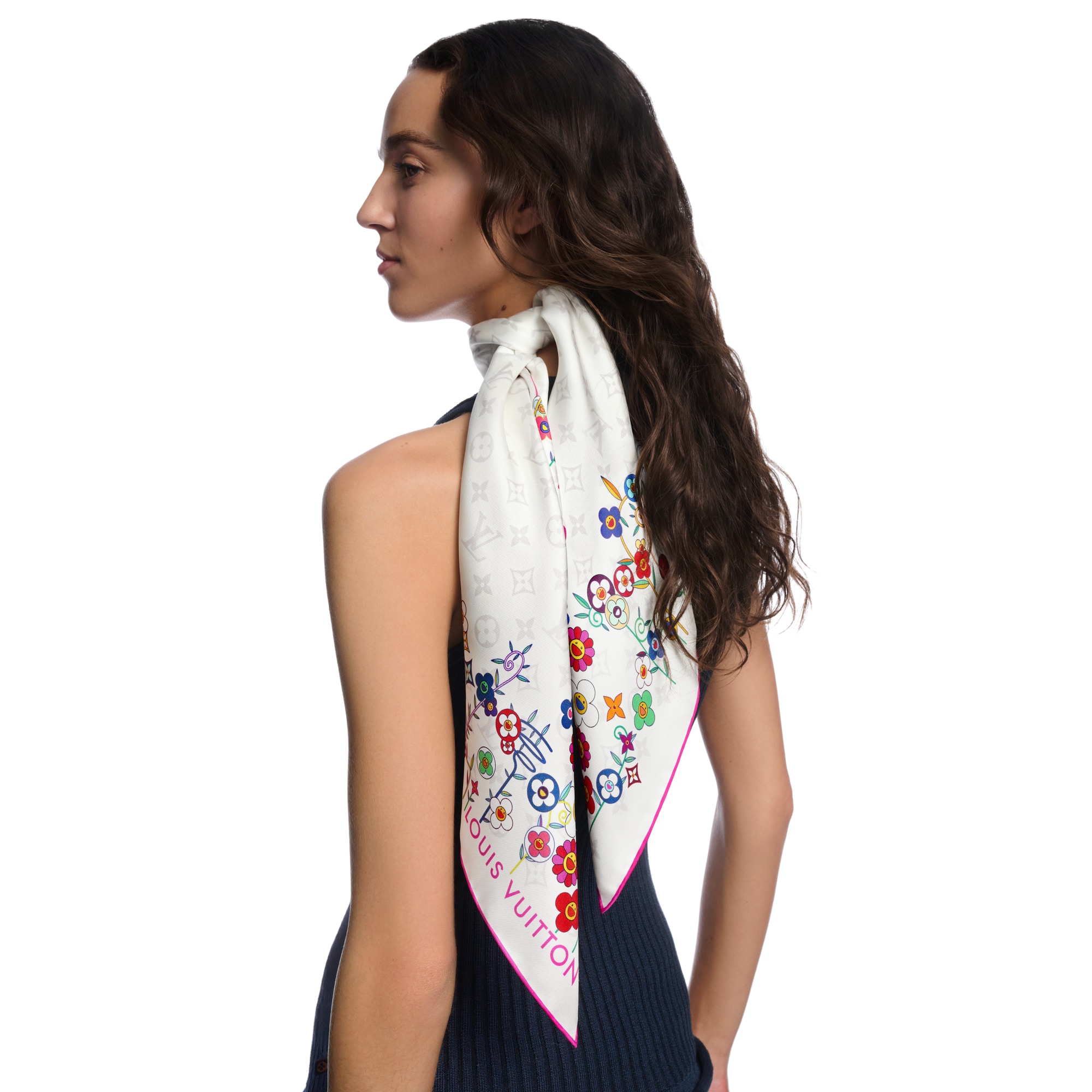 LV x TM Carré Flowers 90 cm com Monogram Superflat S00